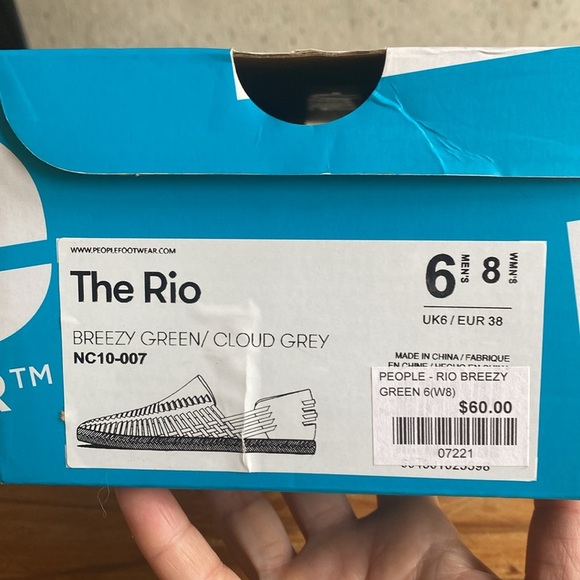 People “The Rio” Water Shoes - Picture 3 of 7